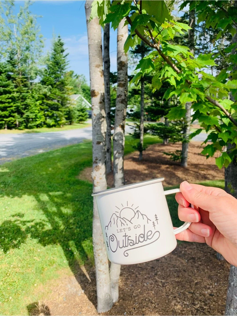 Enamel Camping Mugs with retro like Graphic